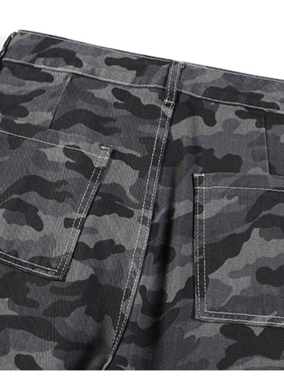 Men's Camo Wide-Leg Pants in Camouflage Color, view 6