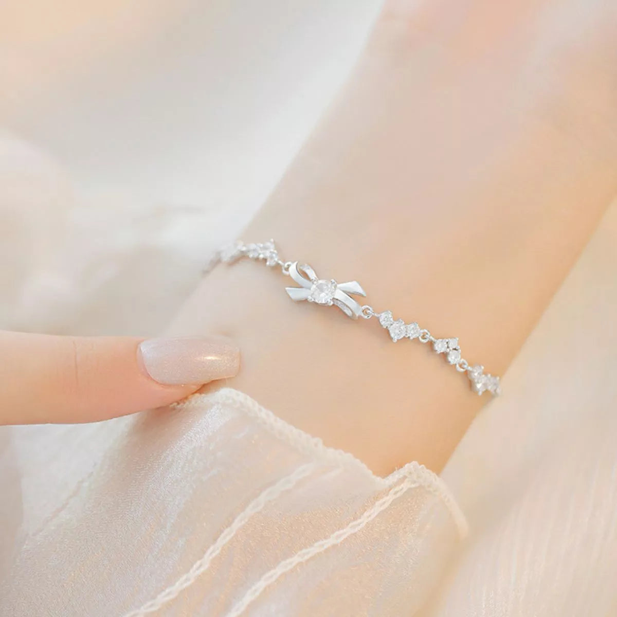 925 Sterling Silver Chain Bow Bracelet - Lilixa.store