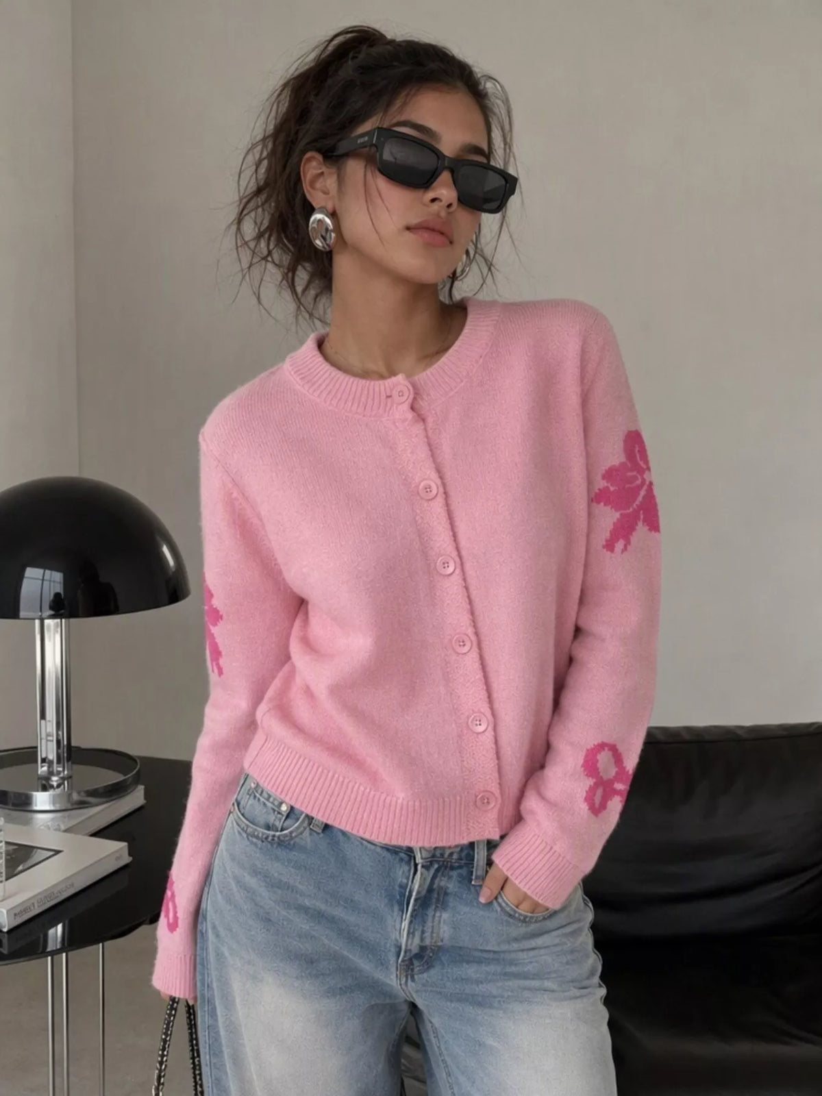 Floral Crew Neck Cropped Knit Cardigan in Pink