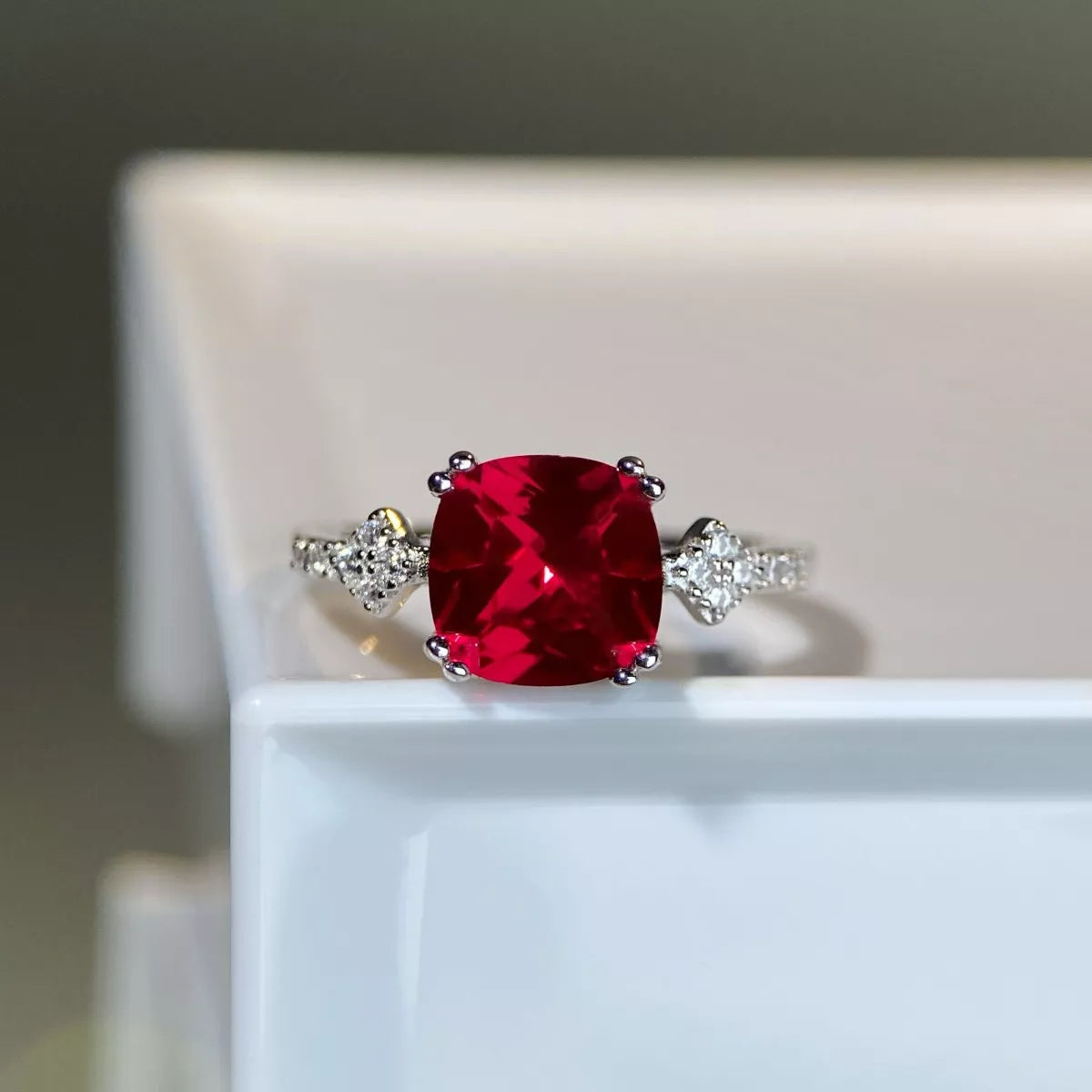 925 Sterling Silver Zircon Geometric Ring