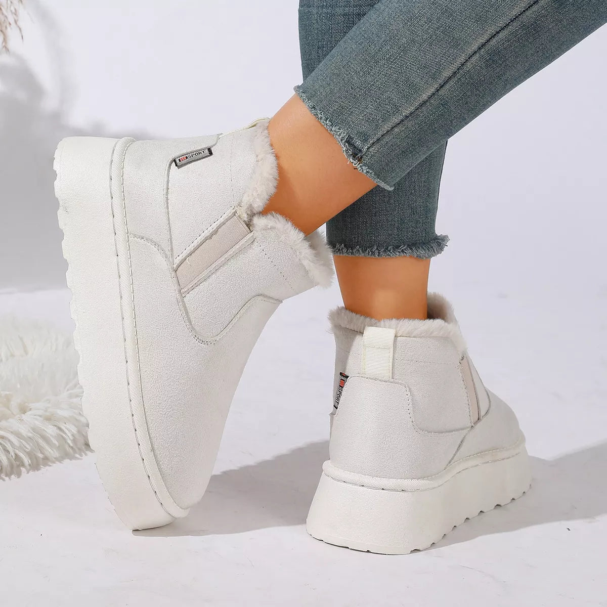 Round Toe Platform Boots