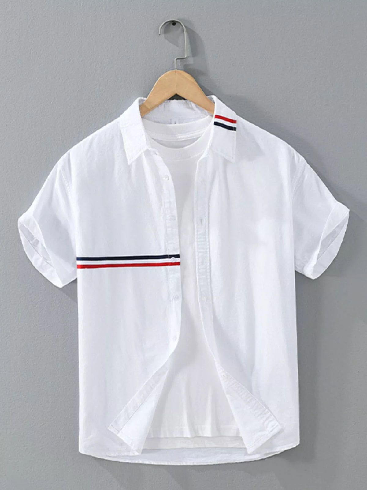 Men's Plus Size Casual Short Sleeve Shirt with Contrast Stripe Detail