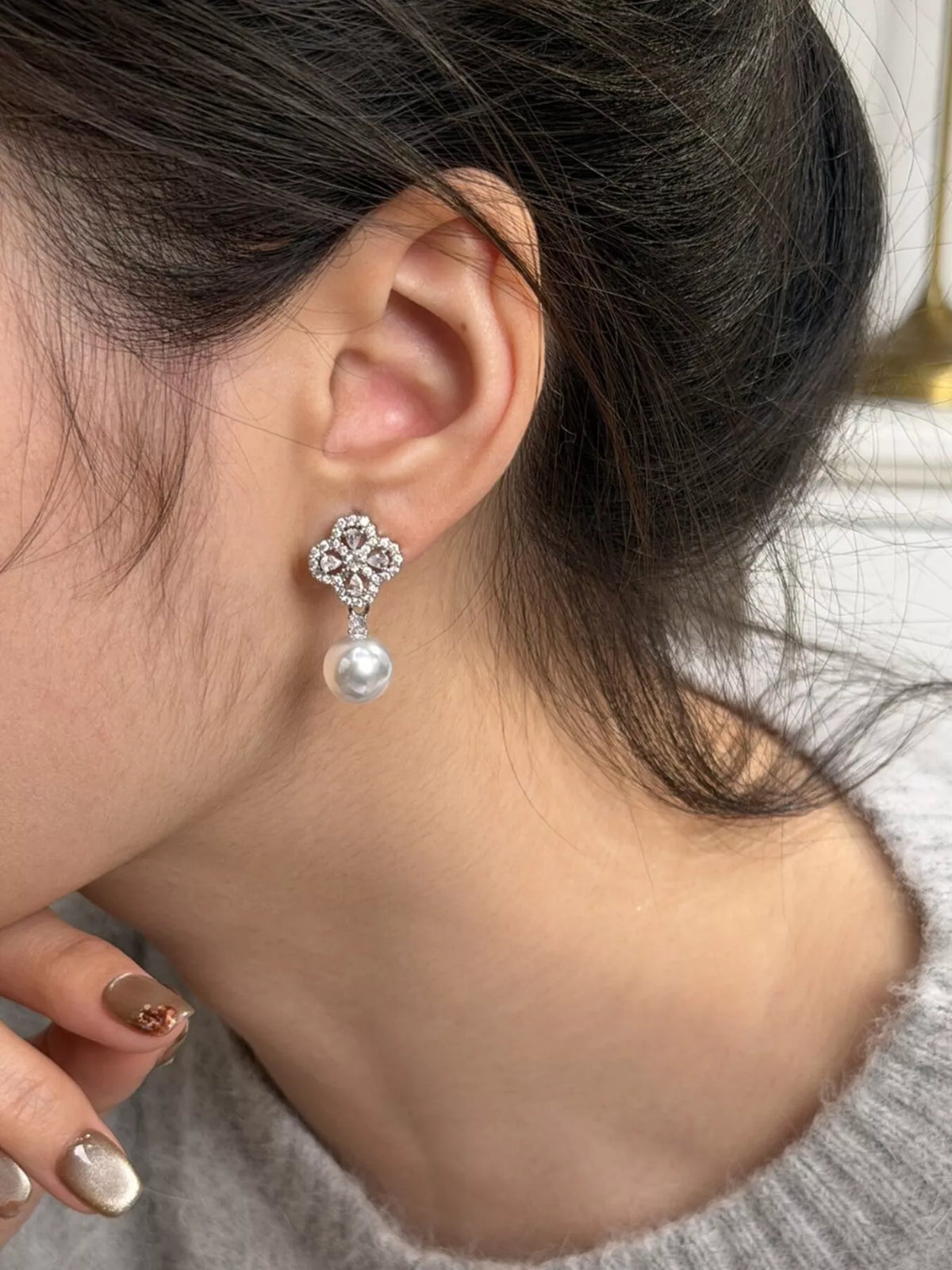 Zircon Four Leaf Clover Pearl Drop Earrings - Lilixa.store
