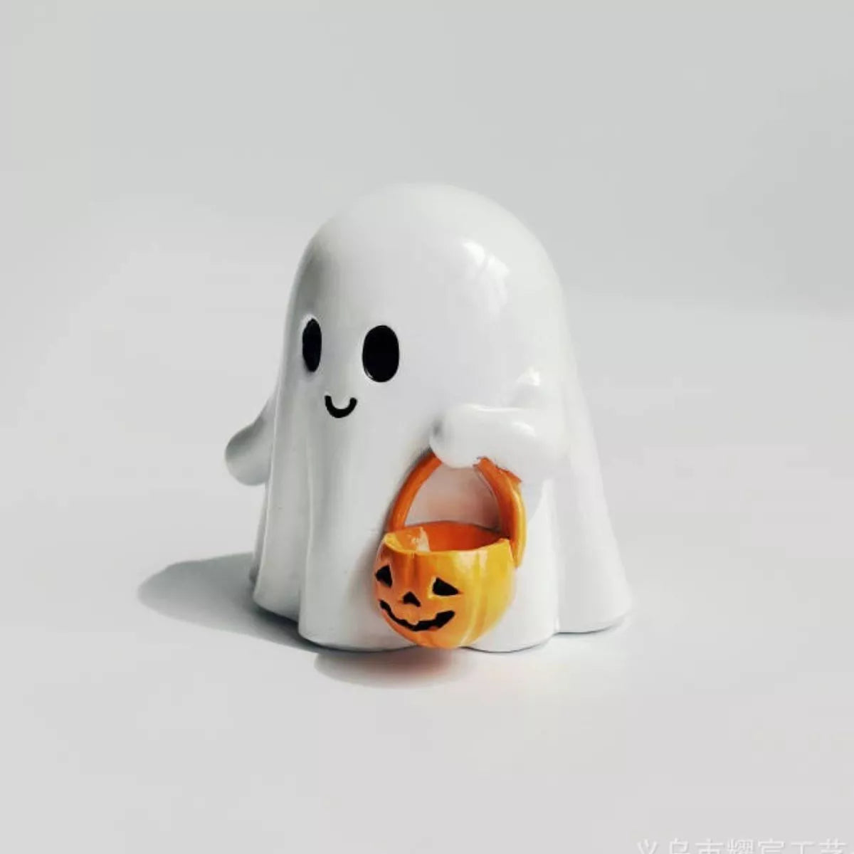 Halloween Ghost Ornament with Pumpkin Basket - Lilixa.store