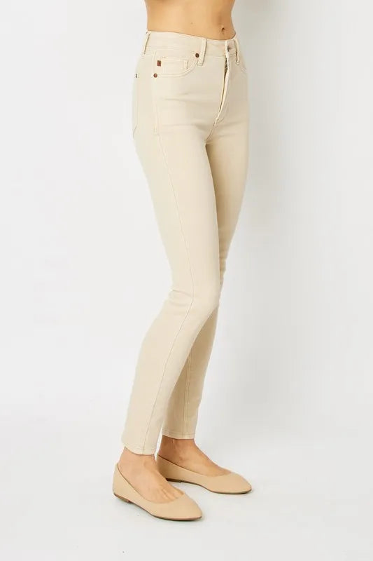 Judy Blue Full Size Garment Dyed Tummy Control Skinny Jeans - Lilixa.store