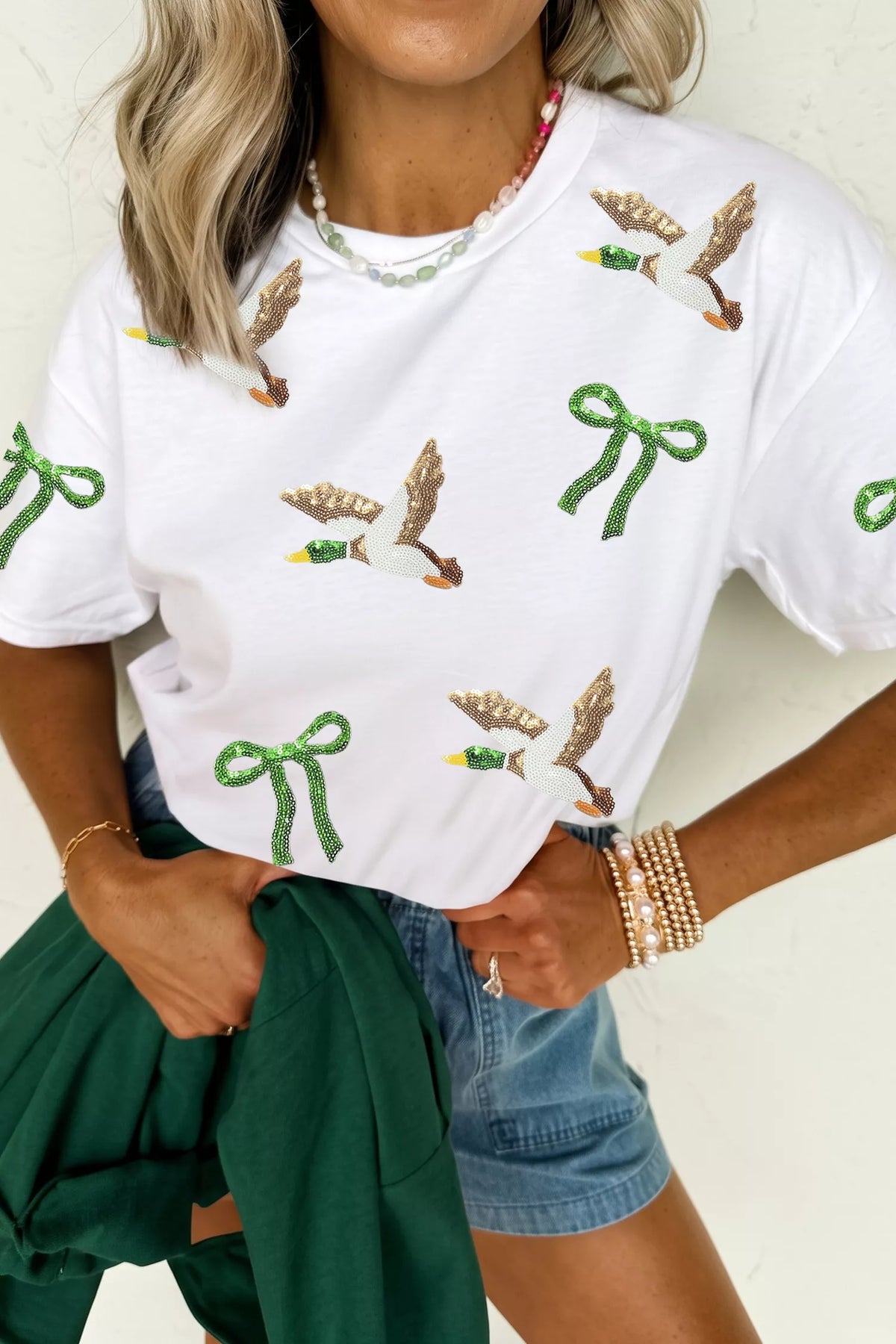Full Size Sequin Mallard Bow Round Neck Graphic T Shirt Plus Size in White, view 6