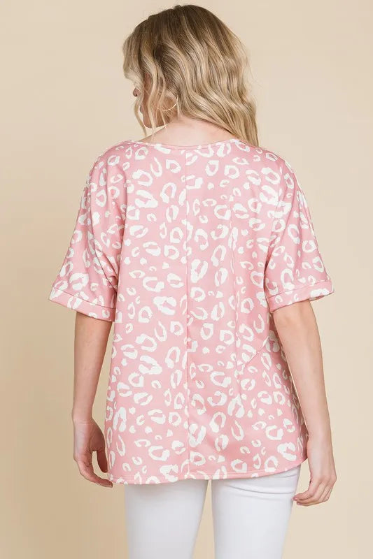 BOMBOM Loose Fit Animal Print Soft Knit Top - Lilixa.store
