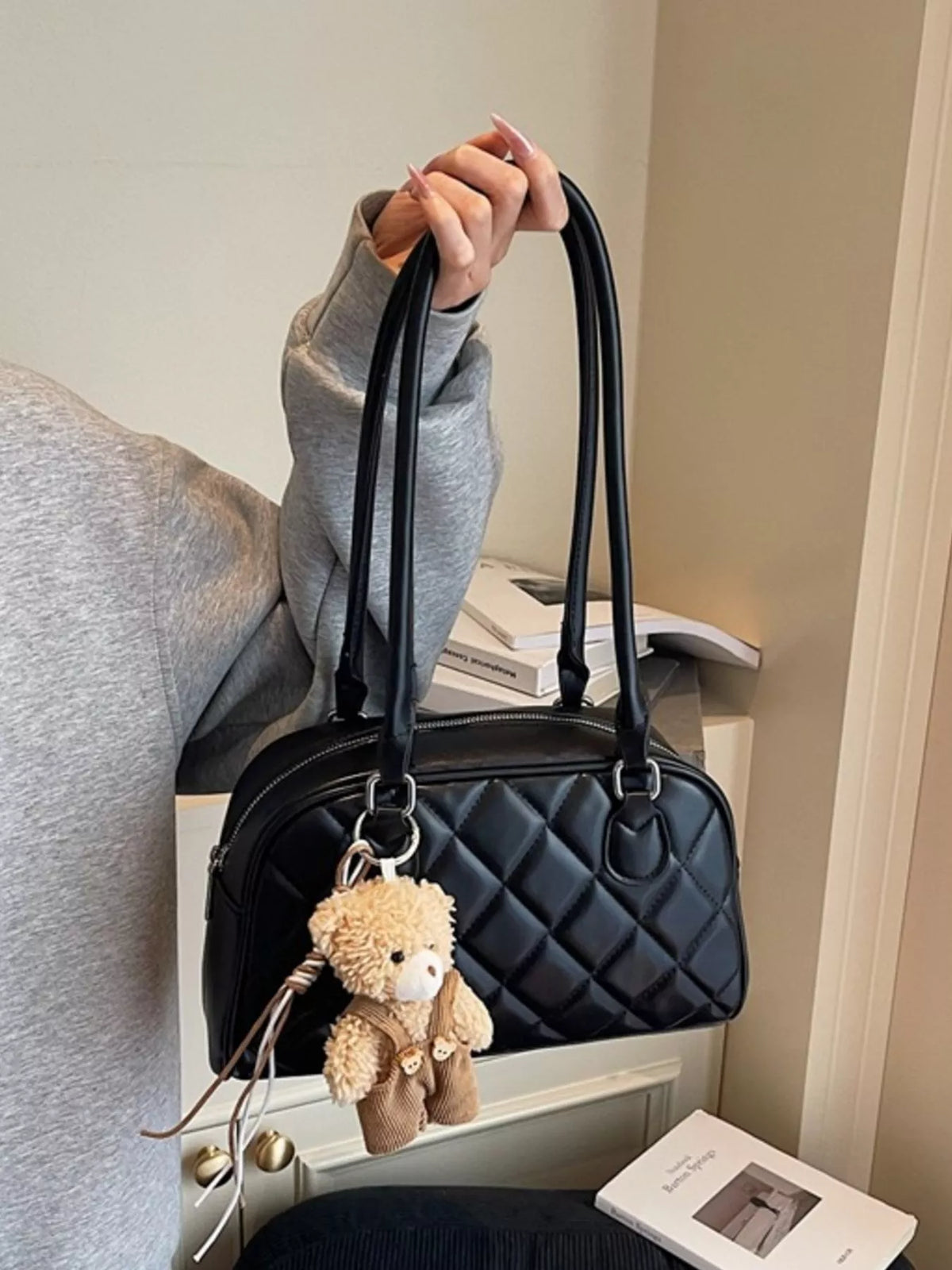 Quilted Leather Shoulder Bag - Lilixa.store