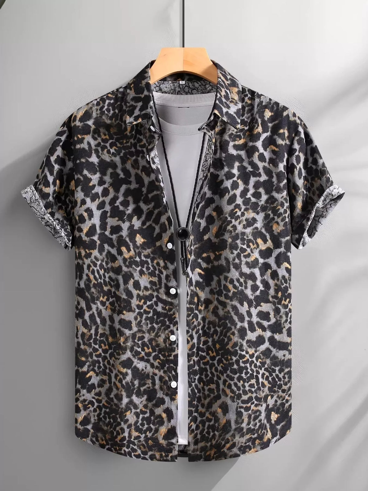 Men's Short Sleeve Leopard Print Casual Button-Down Shirt - Lilixa.store