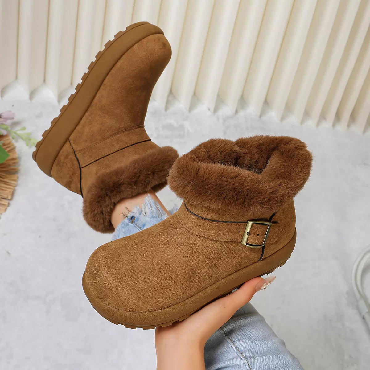 Round Toe Fuzzy Boots - Lilixa.store