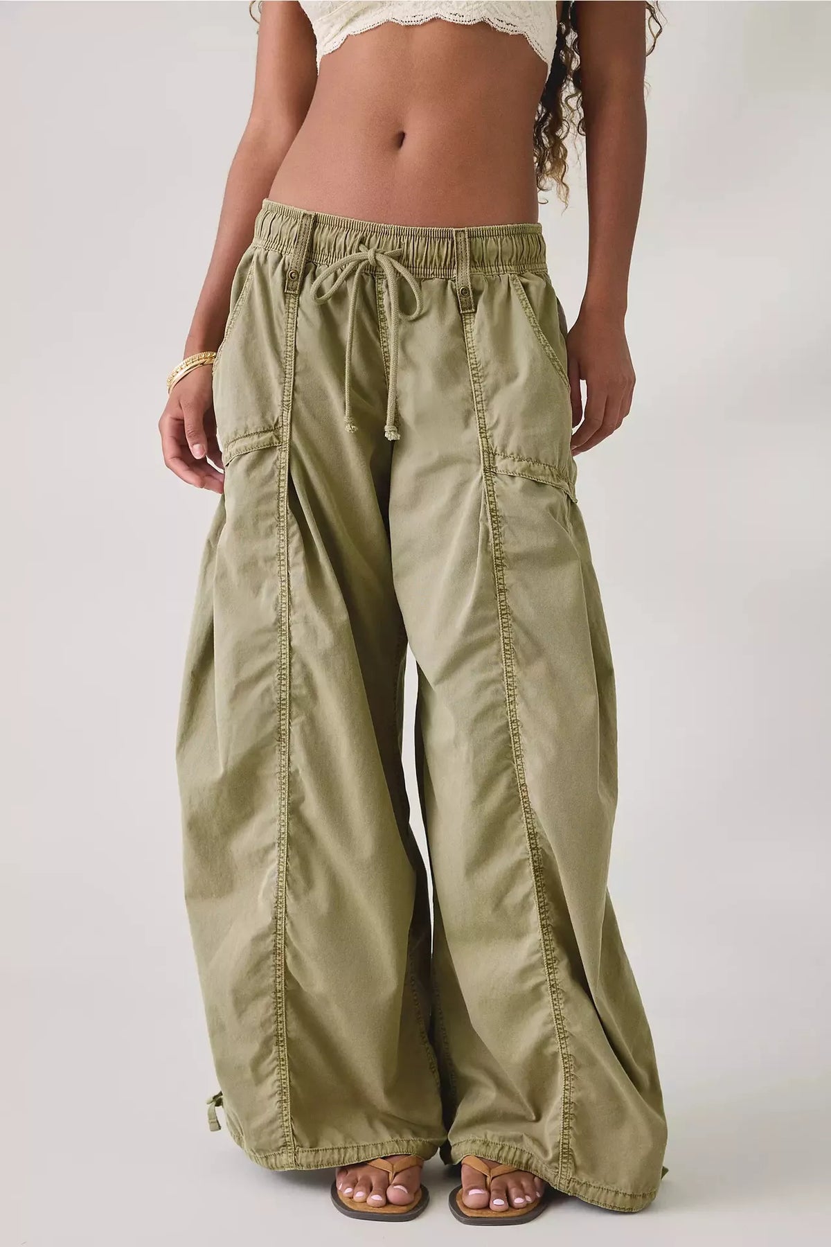 High-Waisted Cargo Wide-Leg Pants in Matcha Green