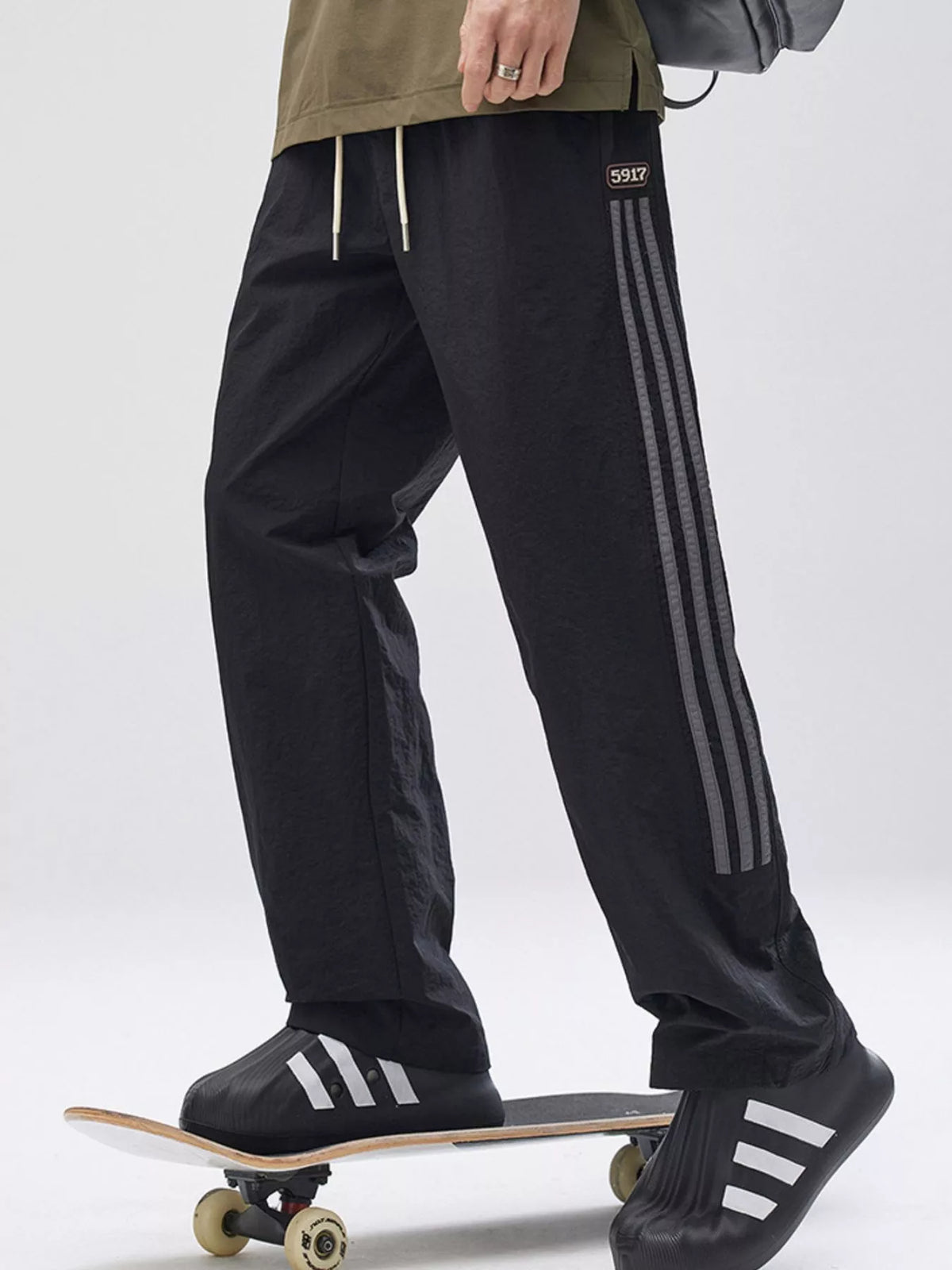 Men's Full Size Striped Wide Leg Pants Plus Size in Black
