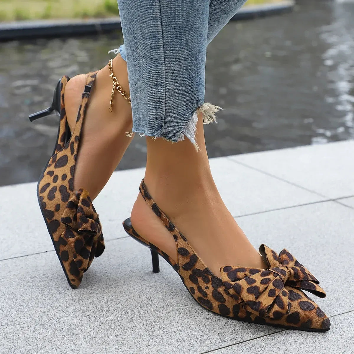 Bow Point Toe Kitten Heels Pumps - Lilixa.store