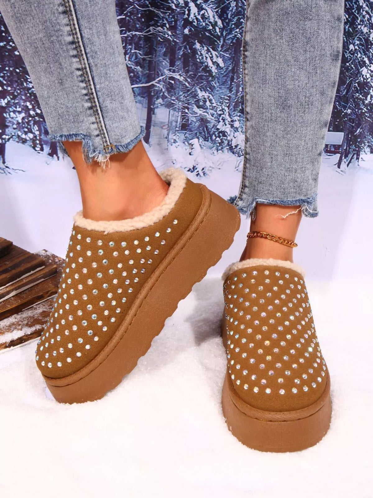 Rhinestone Round Toe Platform Slippers - Lilixa.store