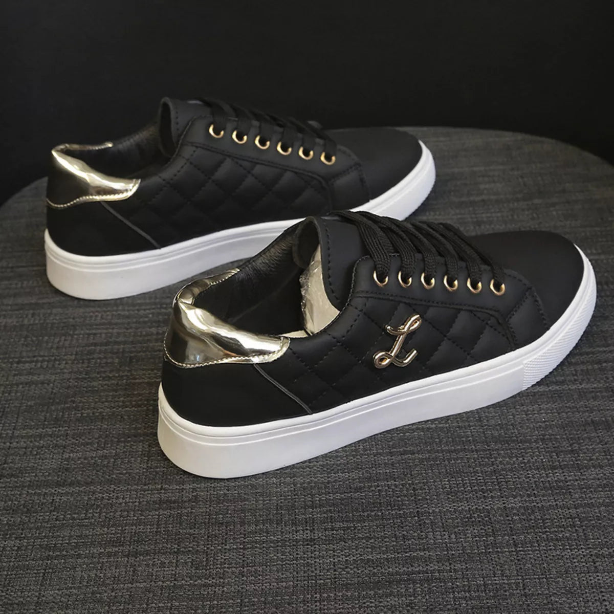 Round Toe Lace Up Sneakers - Lilixa.store