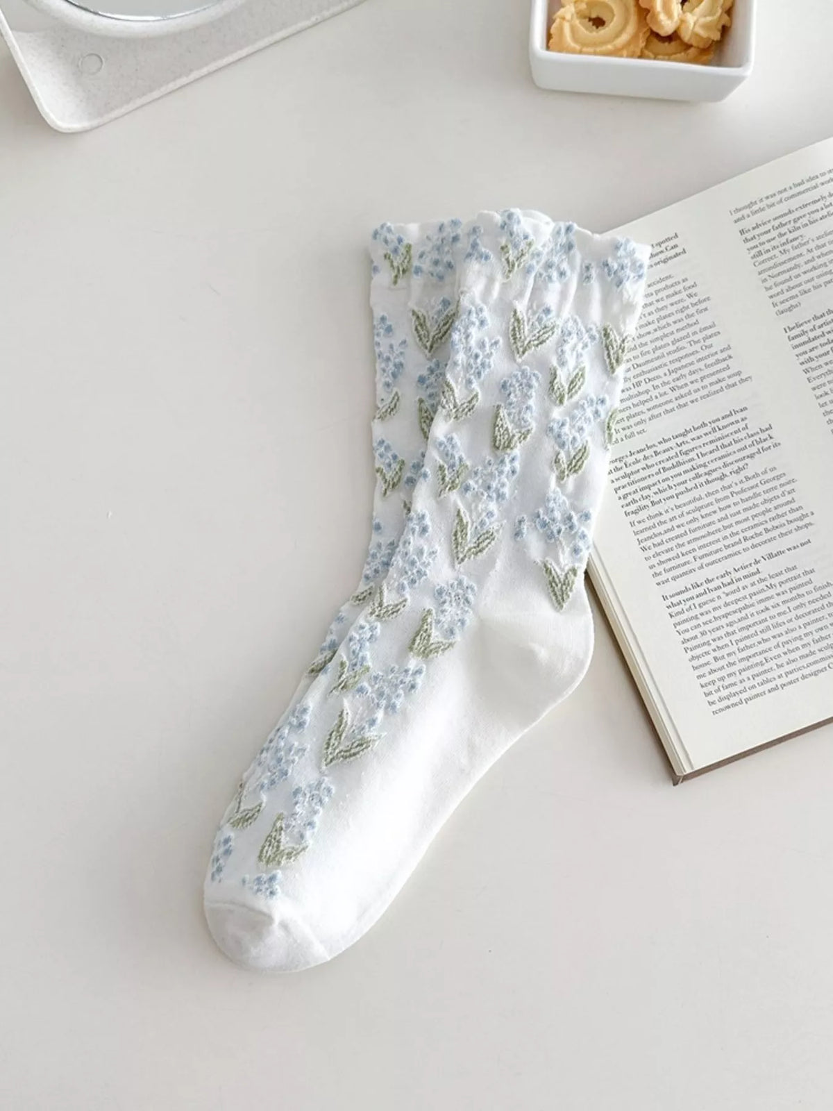 Vintage Textured Crew Socks - Lilixa.store
