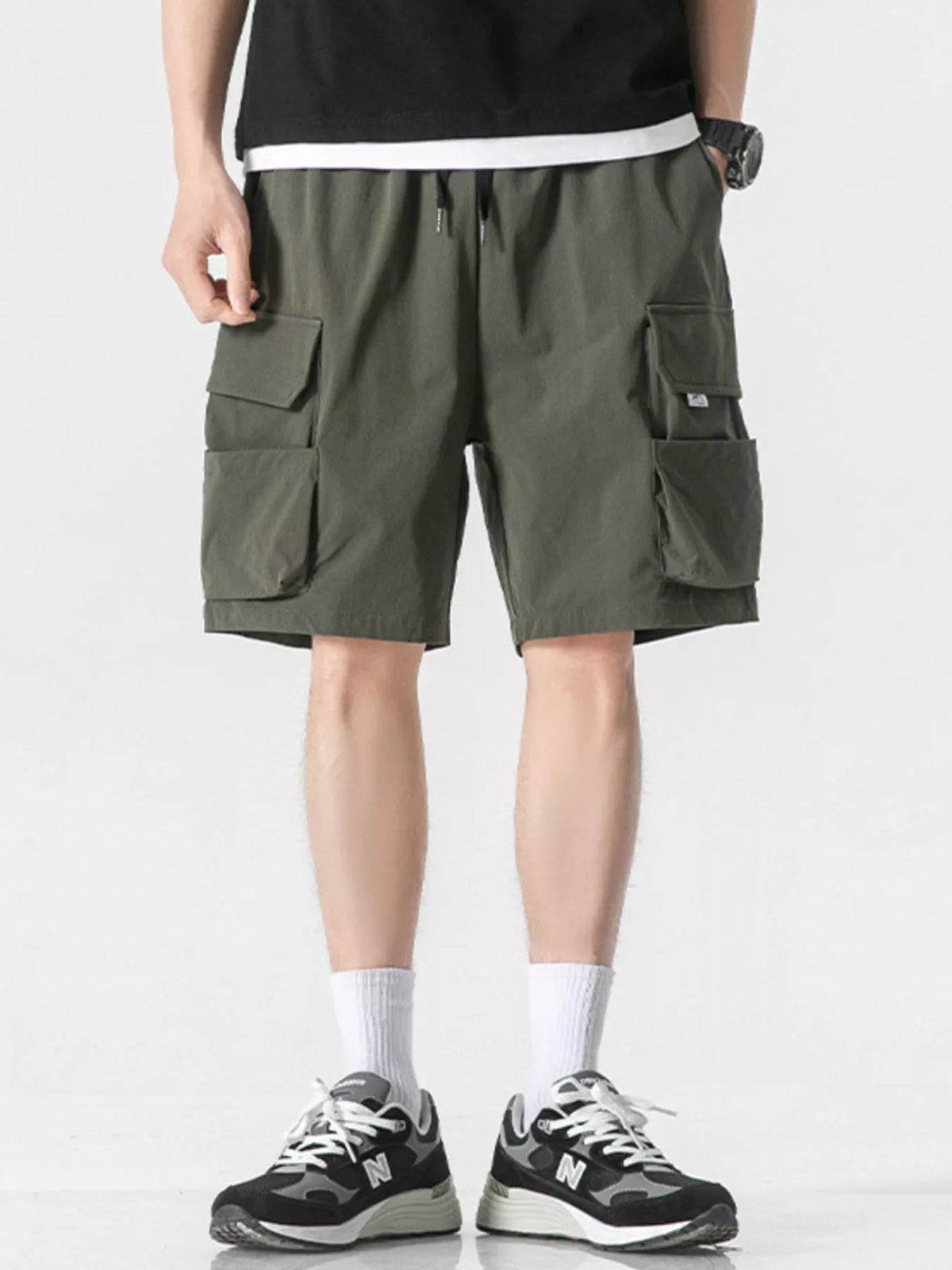 Men's Plus Size Loose Fit Cargo Shorts in Army Green