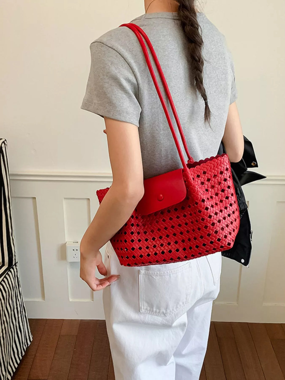 Hollow-Out Shoulder Bag - Lilixa.store