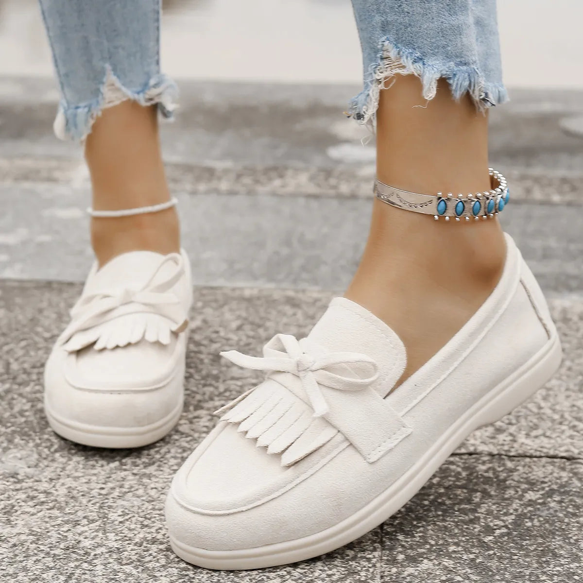 Round Toe Flats Loafers in Ivory