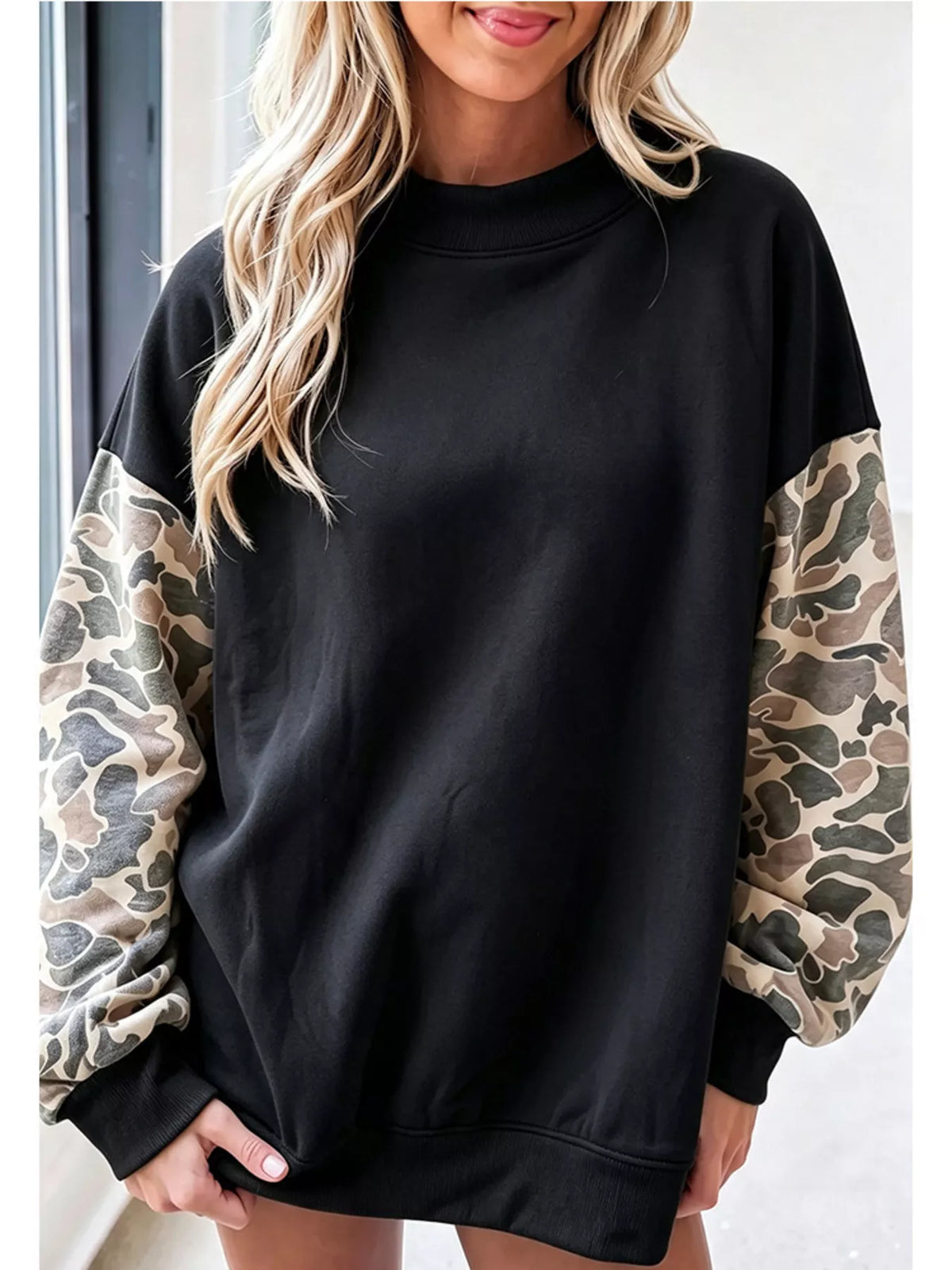 Camouflage Long Sleeve Sweatshirt in Black
