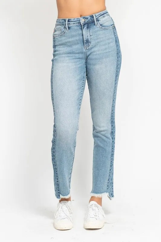 Judy Blue Full Size Vintage Wash Side Panel Detail with Fray Hem Slim Plus Size - Lilixa.store