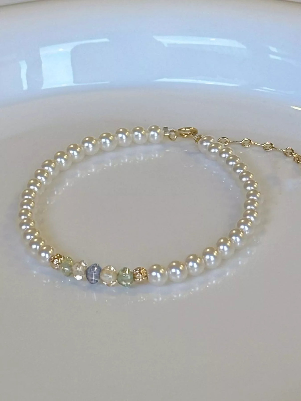 18K Gold-Plated Pearl Bracelet - Lilixa.store