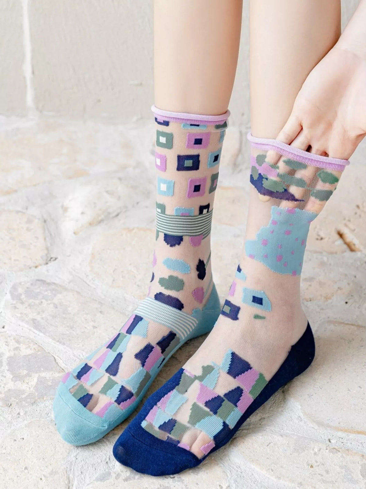 Geometric Abstract Print Socks