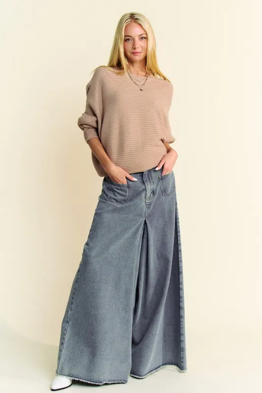 Davi & Dani Round Neck Batwing Sleeve Sweater - Lilixa.store