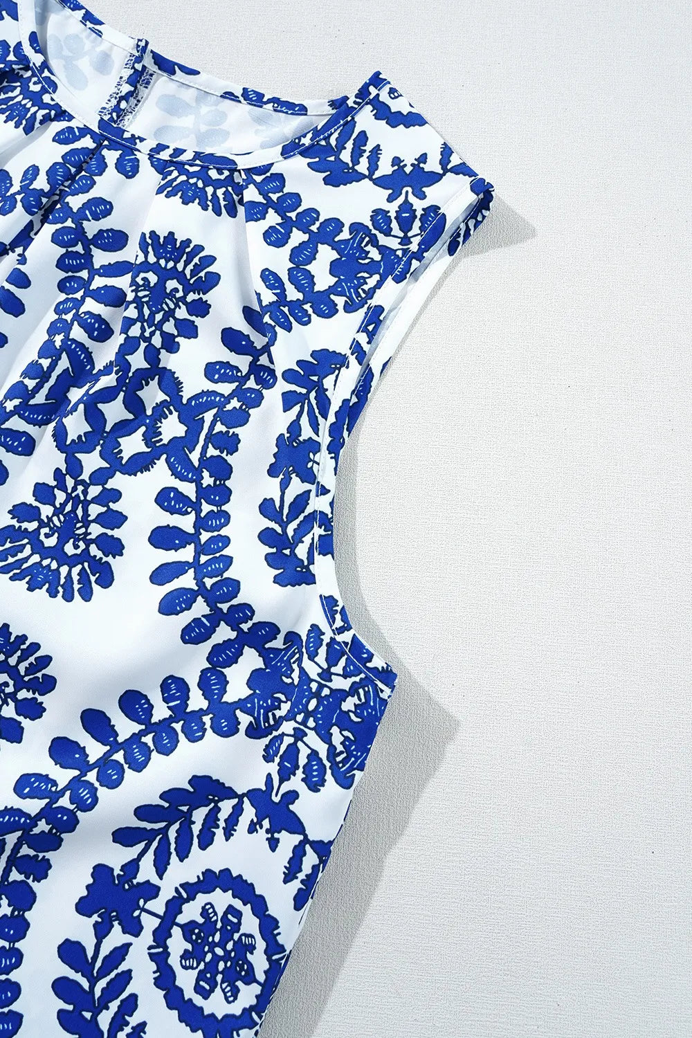 Printed Crew Neck Sleeveless Top - Lilixa.store