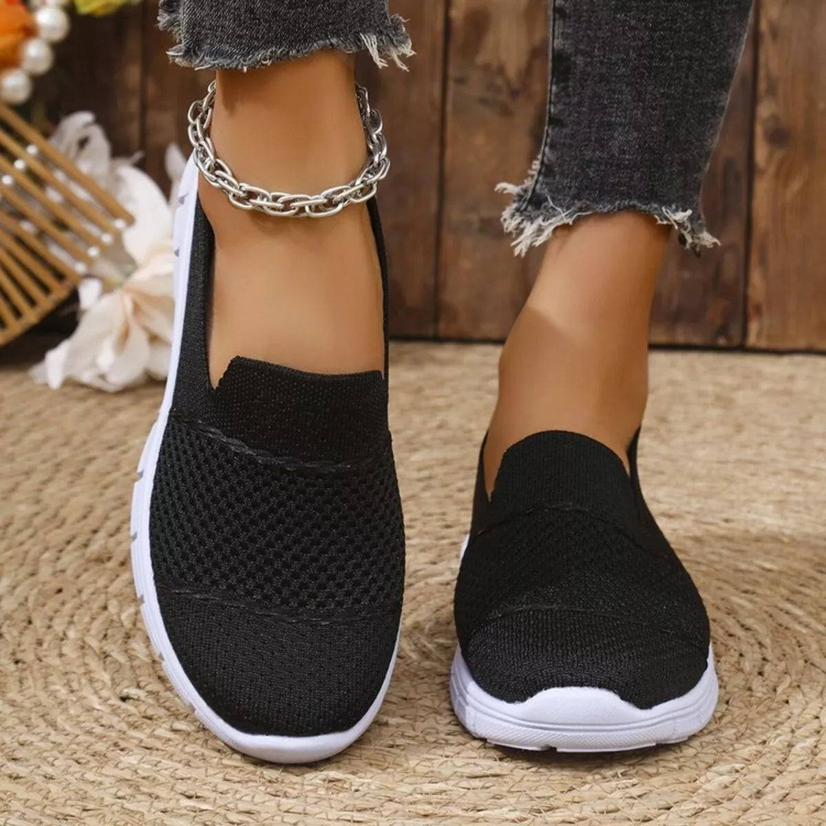 Round Toe Flats Slip-Ons - Lilixa.store