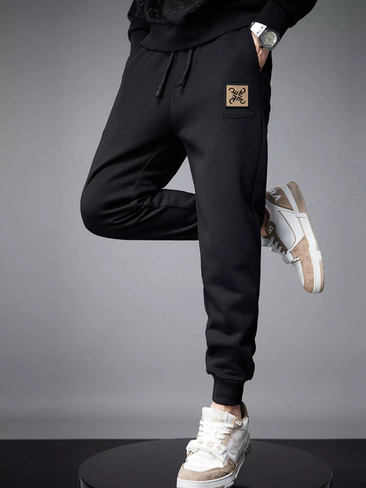 Men's Casual Loose Fit Joggers in Black