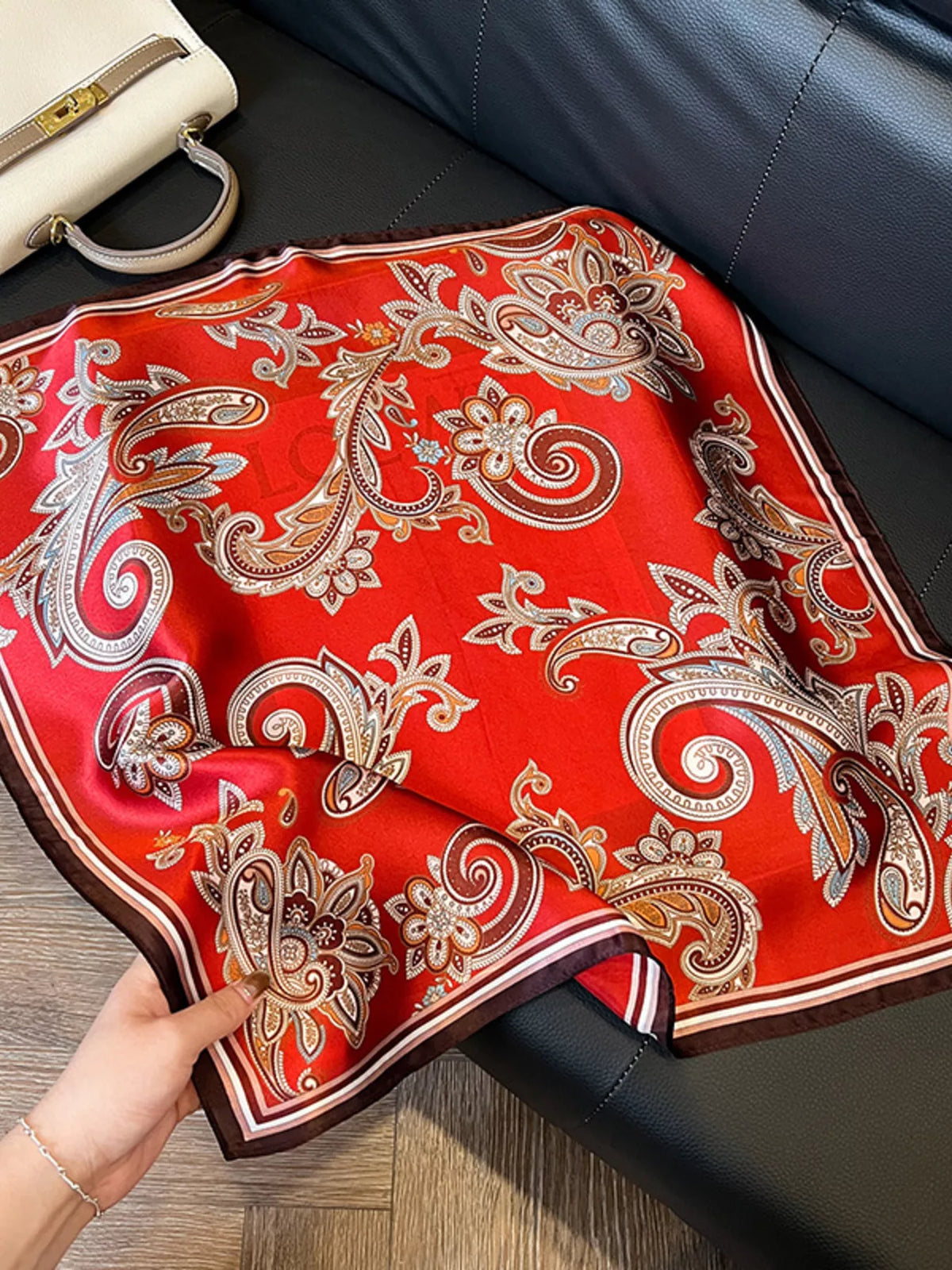 Vintage Paisley Silk Scarf - Lilixa.store