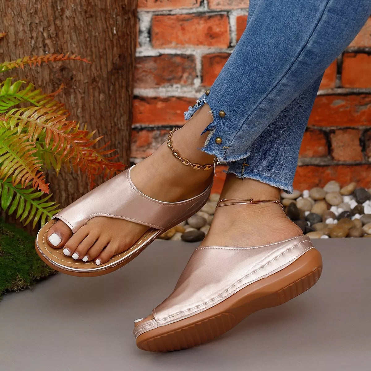 Toe Post Wedge Sandals