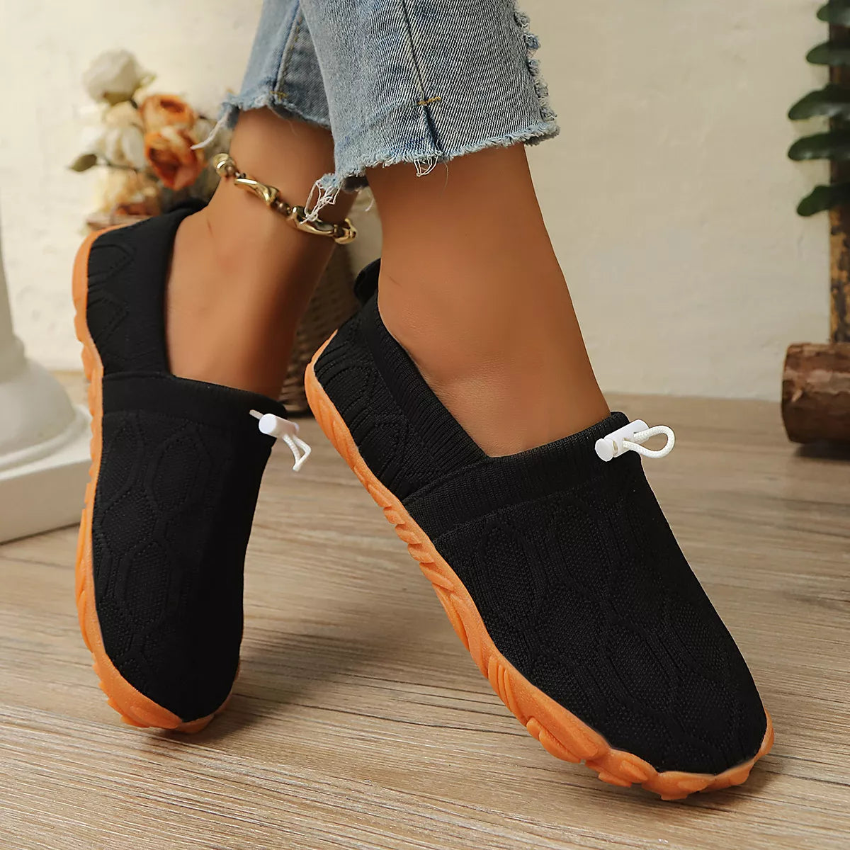 Round Toe Breathable Slip-Ons