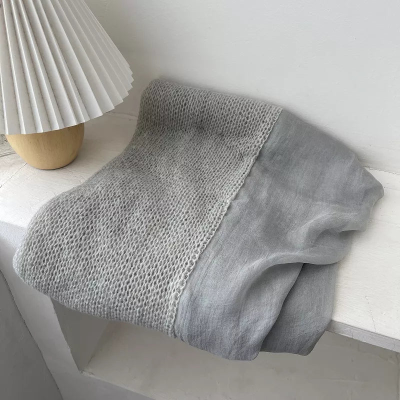 Lightweight Knitted Scarf with Dyed Edges - Lilixa.store