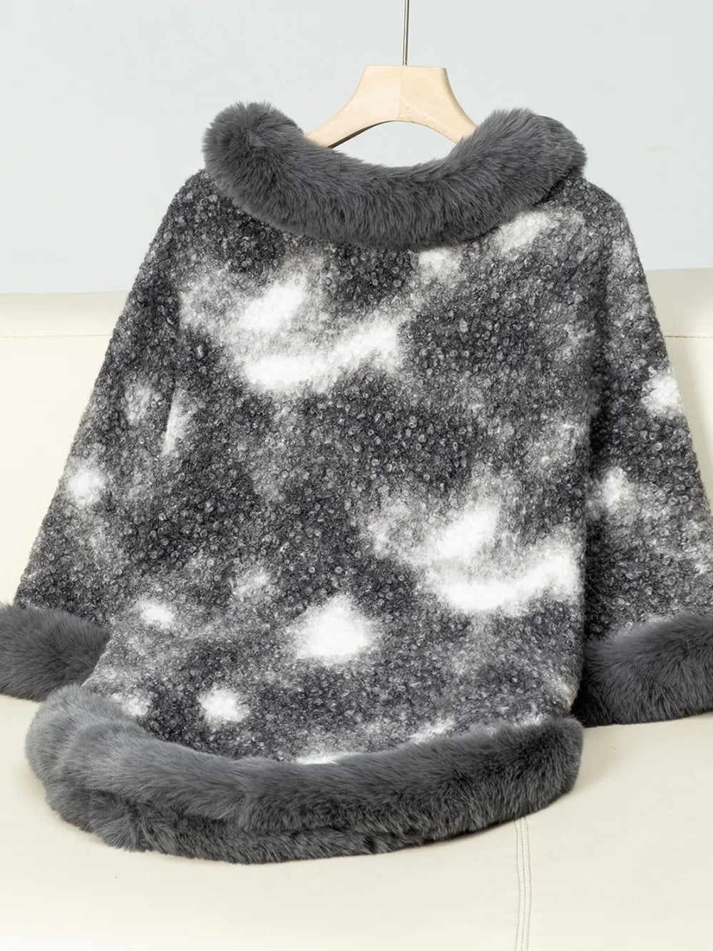 Furry Contrast Three-Quarter Poncho - Lilixa.store