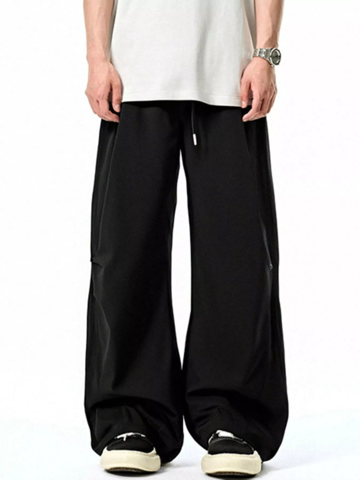 Men's Loose Fit Casual Pants in Black