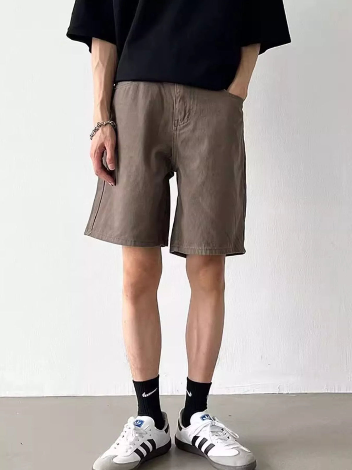 Men's Full Size Back Elastic Waistband Shorts Plus Size in Brown