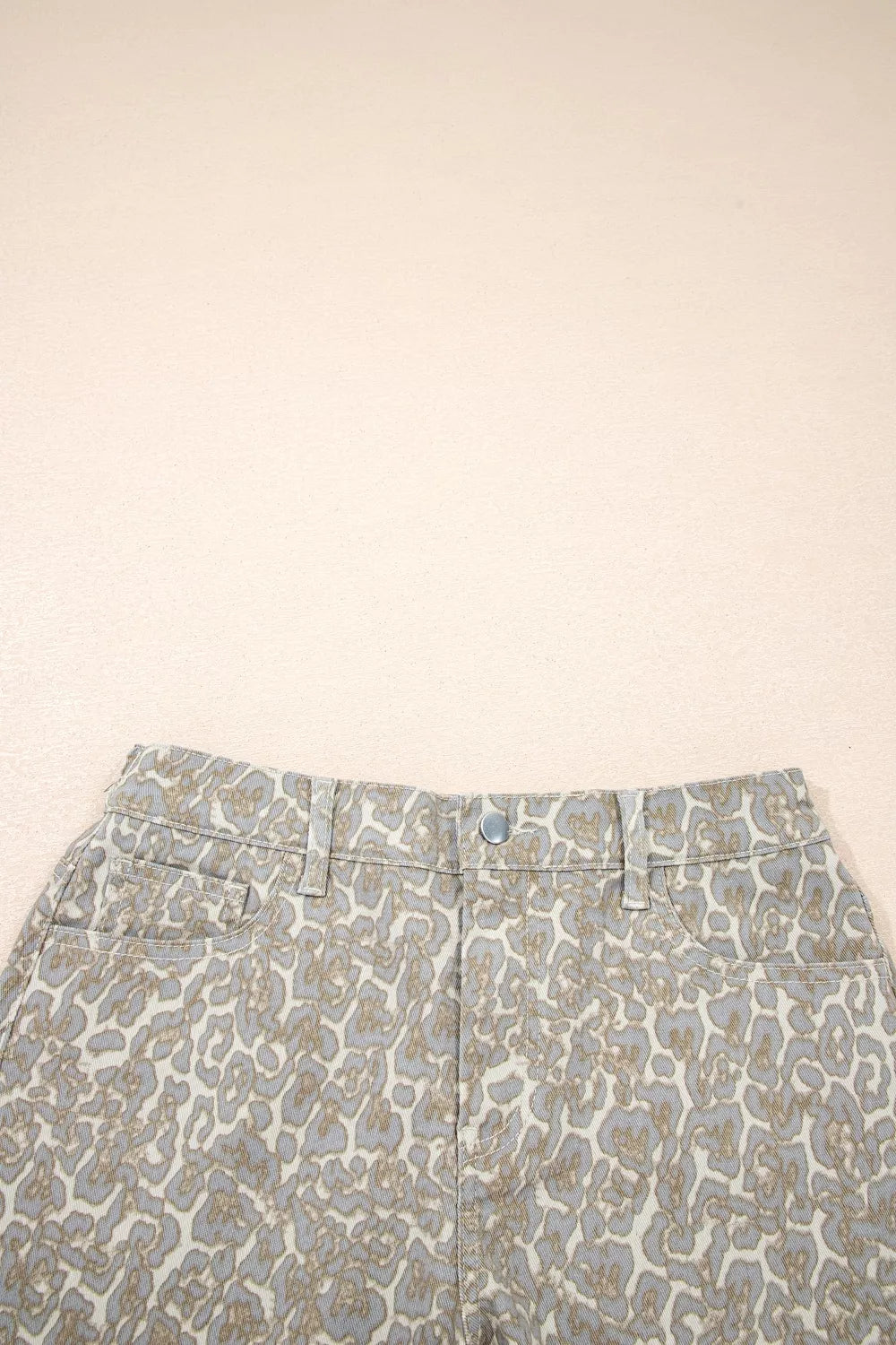 Raw Edge Leopard Print Denim Shorts - Lilixa.store