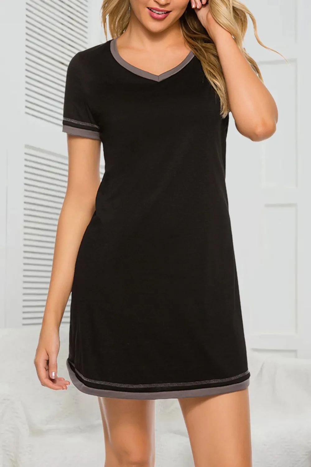 Contrast Trim Short Sleeve Lounge Dress in Black
