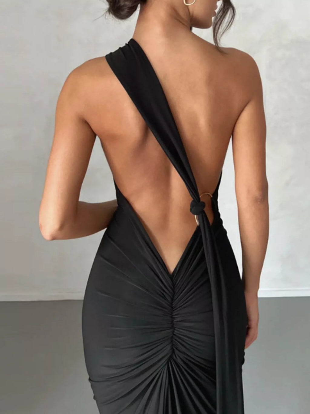 Backless One-Shoulder Ruched Bodycon Maxi Dress - Lilixa.store