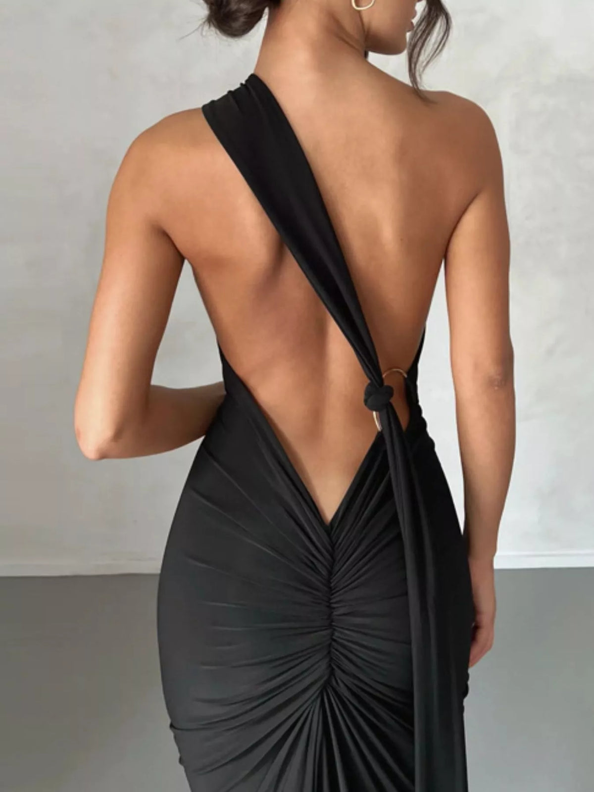 Backless One-Shoulder Ruched Bodycon Maxi Dress - Lilixa.store