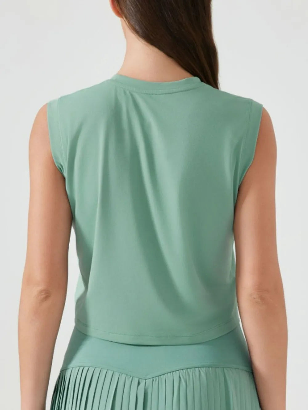 Millennia Round Neck Cropped Active Tank - Lilixa.store