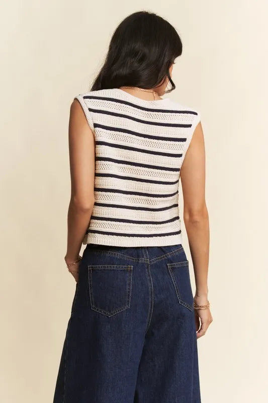 Davi & Dani Sleeveless Cropped Striped Sweater Knit Vest Top - Lilixa.store