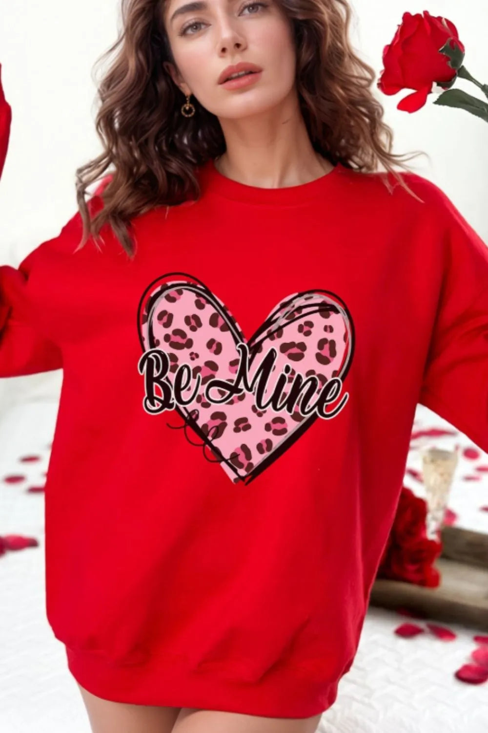 Valentine's Day BE MINE Heart Long Sleeve Sweatshirt - Lilixa.store