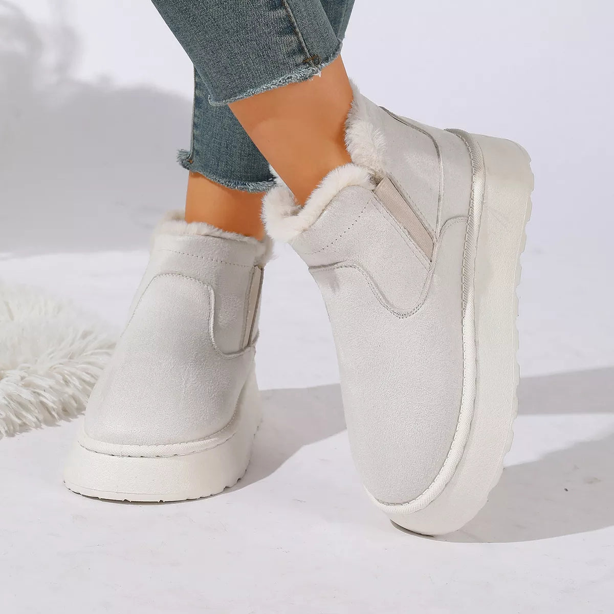 Round Toe Platform Boots
