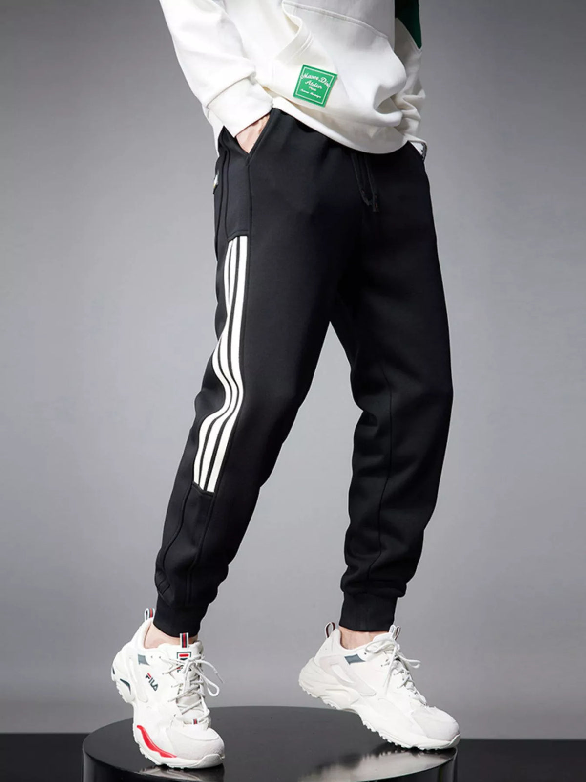 Men's Side Striped Drawstring Joggers