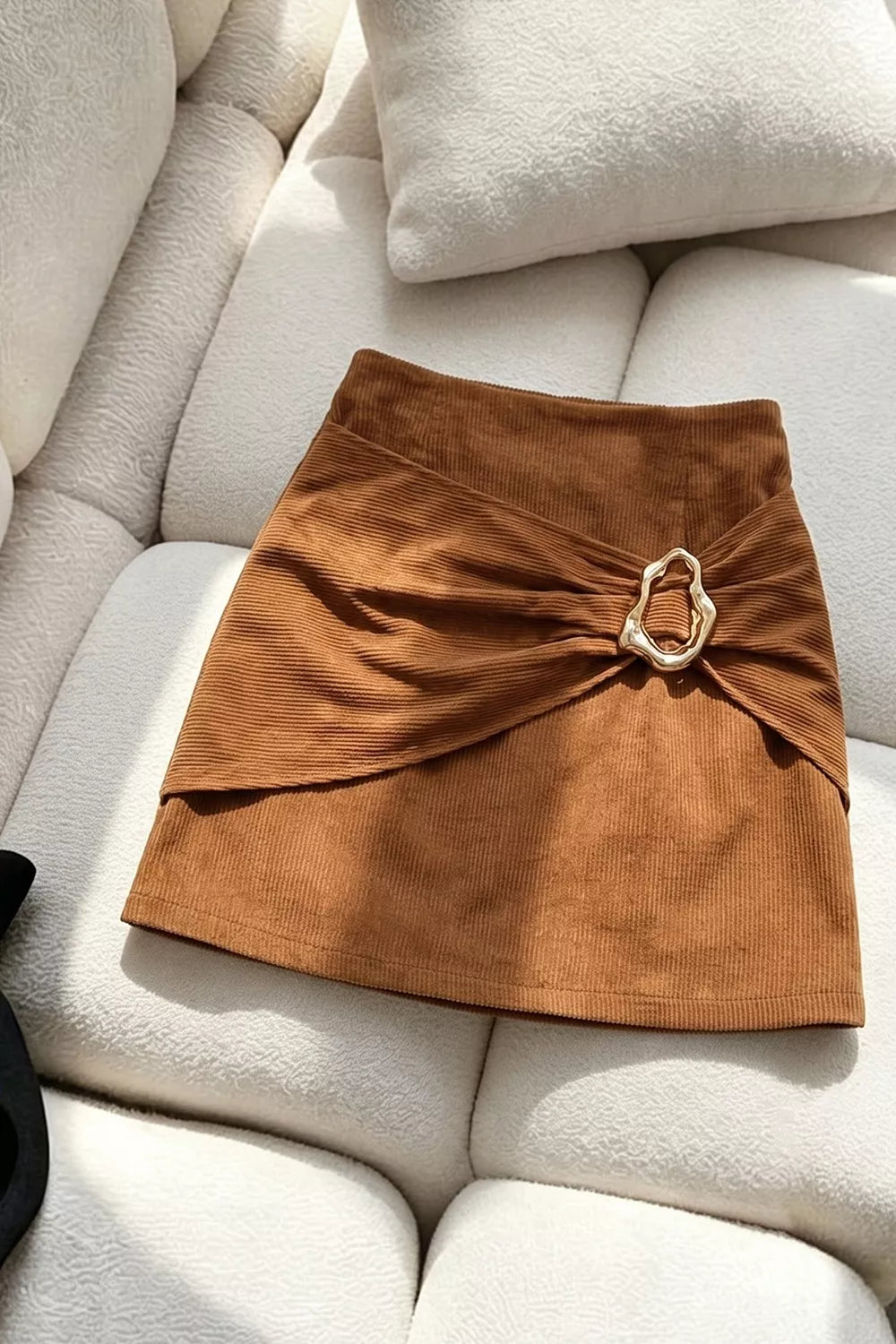 Metal Buckle Detail Mini Skirt - Lilixa.store