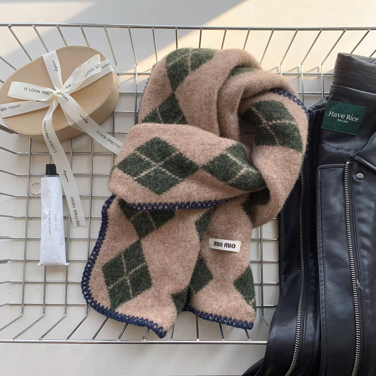 Argyle Pattern Warm Scarf - Lilixa.store