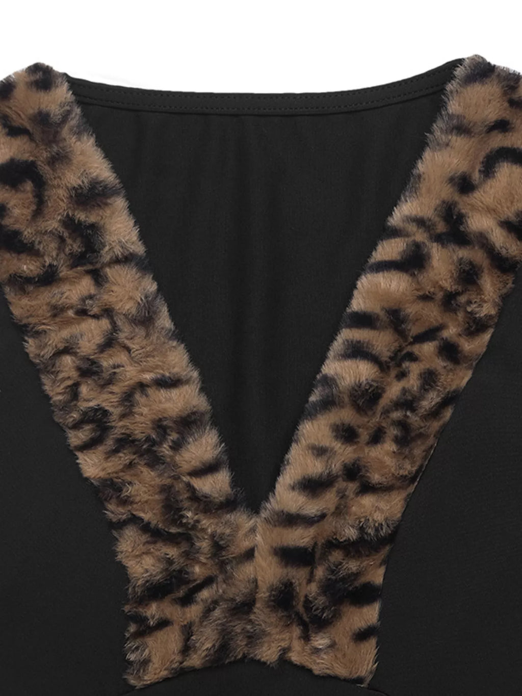Leopard Trim V-Neck Long Sleeve Bodysuit - Lilixa.store
